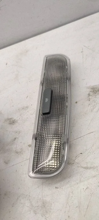 Rear seat light 8P0947111A