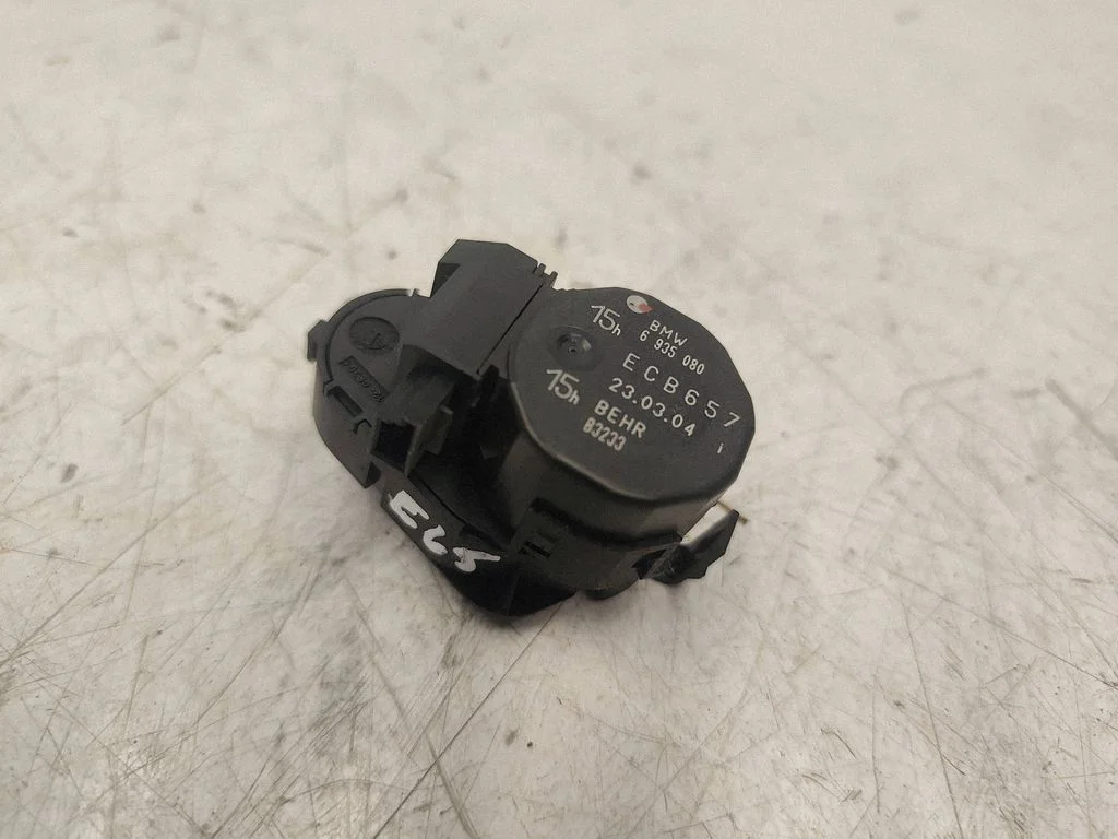 Air flap motor/actuator 6935080