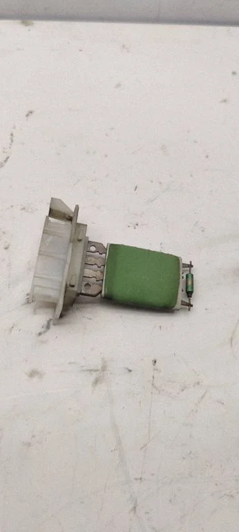 Heater blower motor/fan resistor