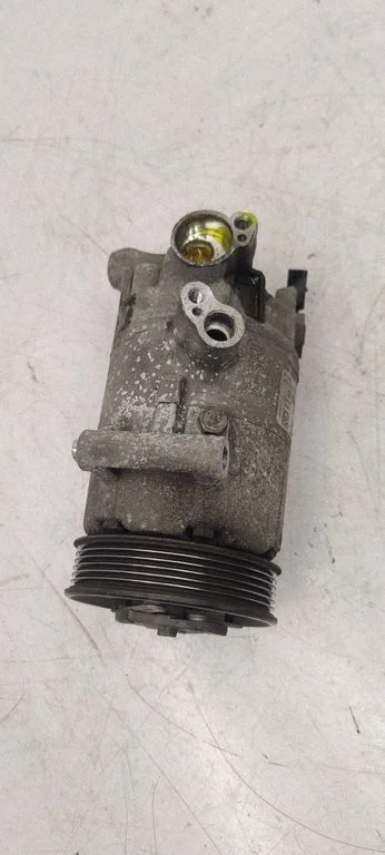 Air conditioning (A/C) compressor (pump) 5Q0820803D