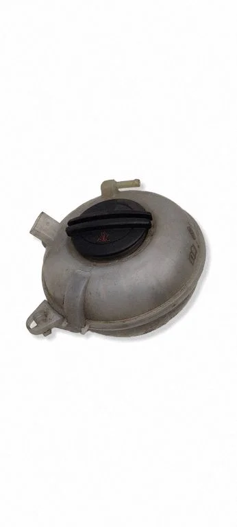 Coolant expansion tank/reservoir 5Q0121407A
