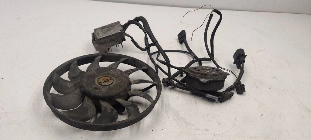 Elektriline radiaatori jahutusventilaator 8E0959501