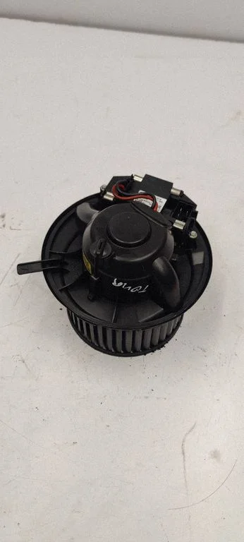 Heater fan/blower – Volkswagen Touran I (2003-2010)