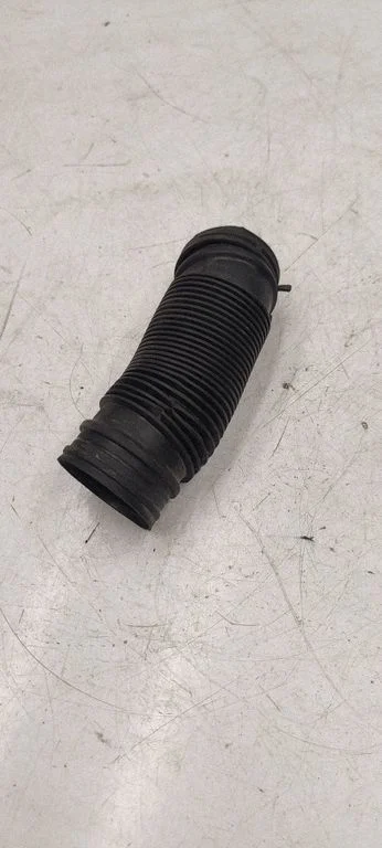 Air intake duct part 5Q0129618C