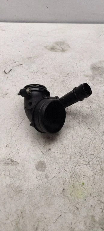 Turbo air intake inlet pipe/hose 5Q0129635