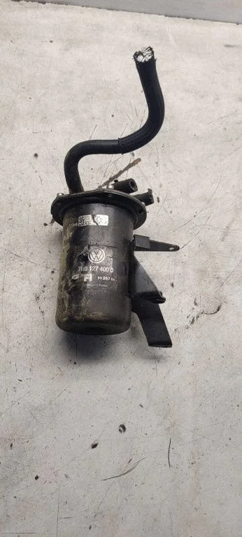 Fuel filter 7n0127400D