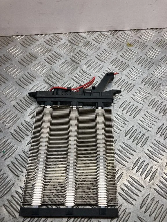 Elektriline salongi küttekeha radiaator 1K0963235F