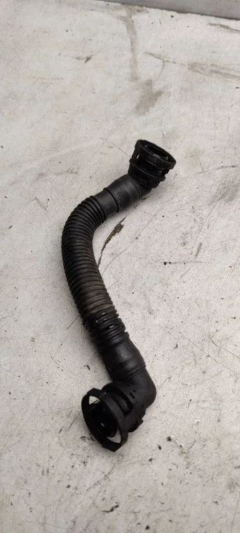 Breather hose/pipe – Volkswagen Jetta VI (2011-2018)