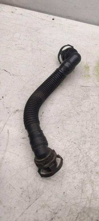 Breather hose/pipe – Volkswagen Golf Plus (2005-2013)