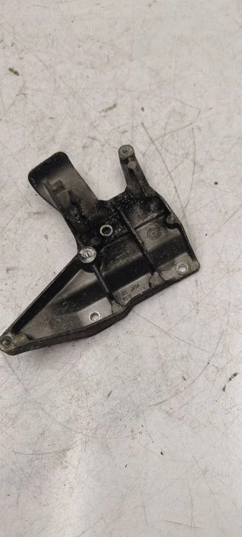 Engine mounting bracket 03G131159B