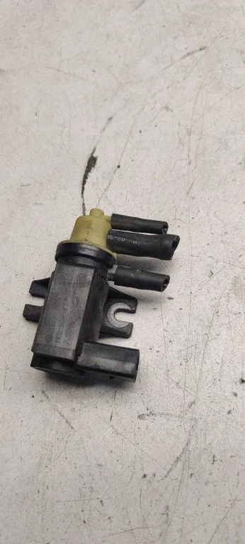 Vacuum valve 1k0906627a