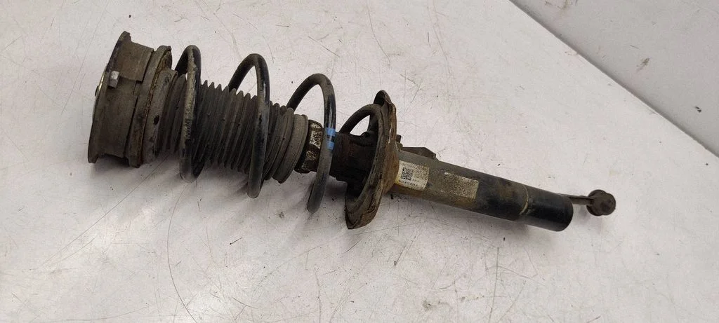 Front shock absorber/damper 5Q3412014A