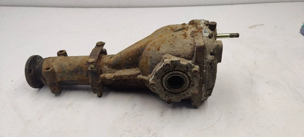 Tagumine reduktor (diferentsiaal) – Subaru Legacy (2004-2006)