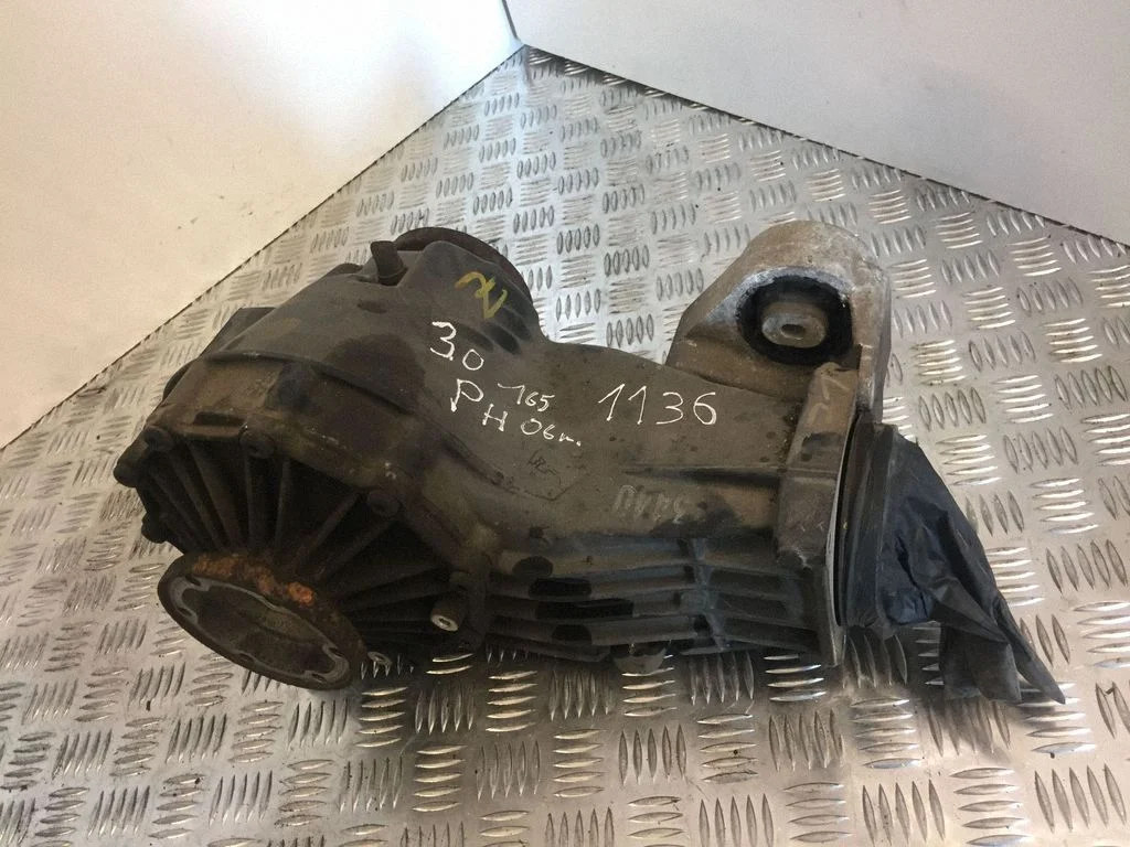 Rear differential – Volkswagen Phaeton (2002-2016)