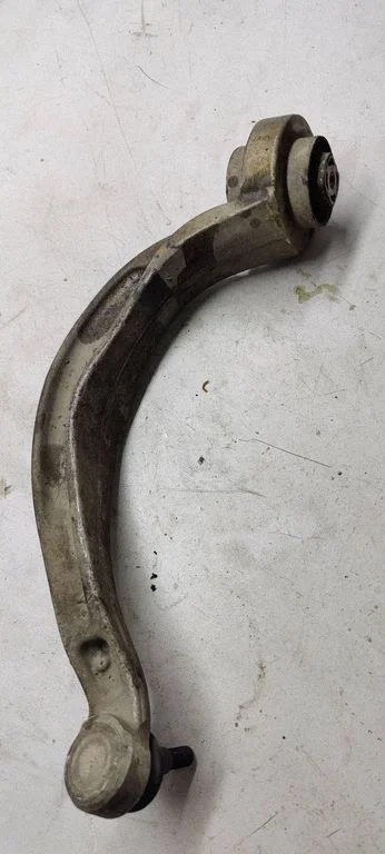 Front control arm 8k0407695c