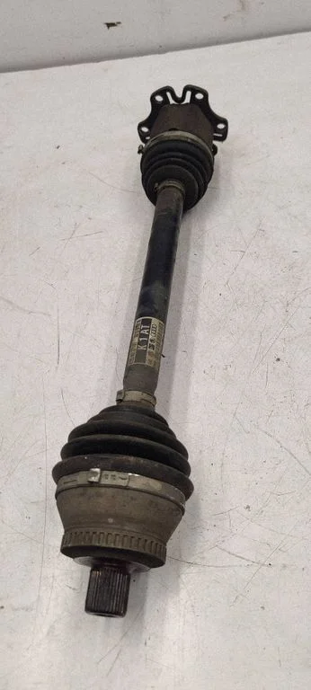Front driveshaft 8E0407271AT