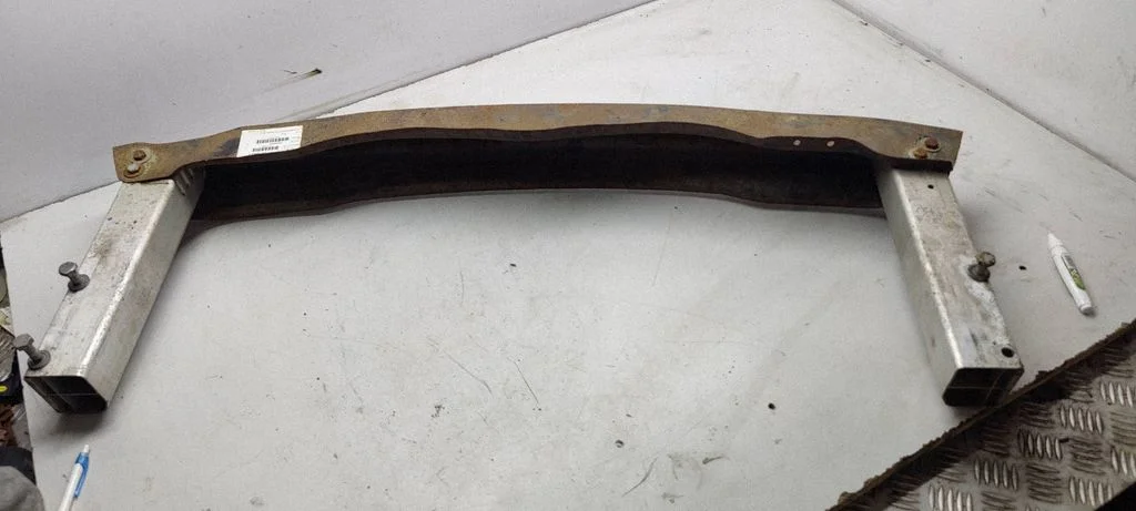 Rear bumper cross member 8k0807331
