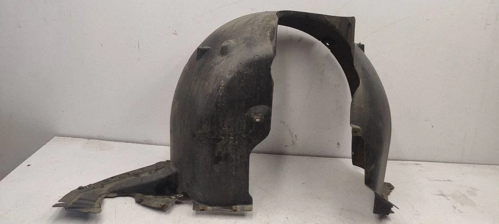 Front wheel arch liner splash guards 5E0809958B