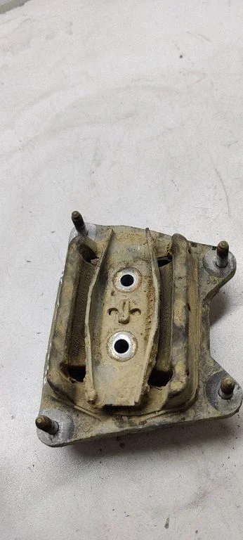 Gearbox mount