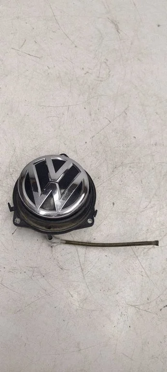 Tailgate/trunk/boot exterior handle – Volkswagen e-Golf (2014-)