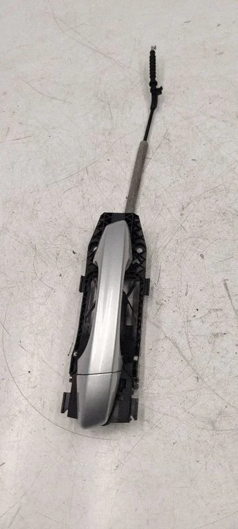 Front door exterior handle 5L0837885C