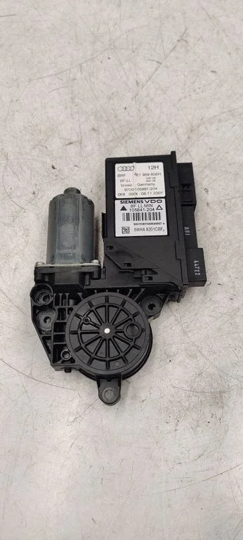 Front door window regulator motor 8E1959802H