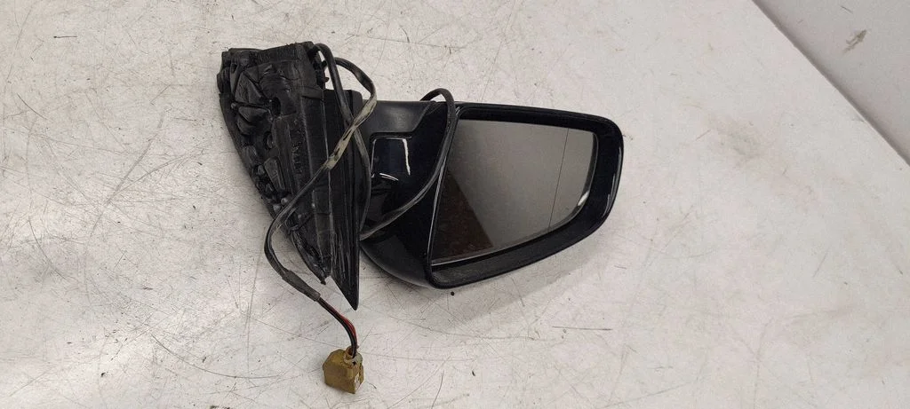 Front door electric wing mirror 010681