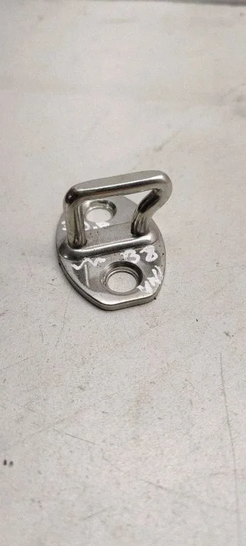 Front door lock loop/hook striker 3c0837033b