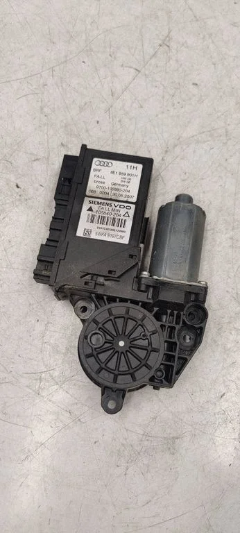 Front door window regulator motor 8E1959801H
