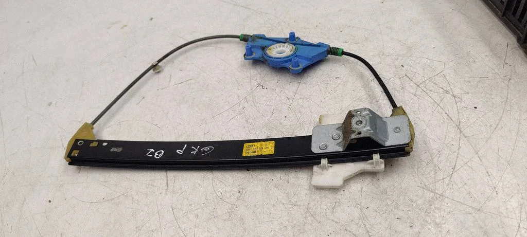 Rear door window regulator with motor 8E0839461C