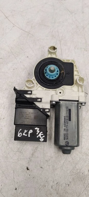 Rear door window regulator motor 1K0959703AG