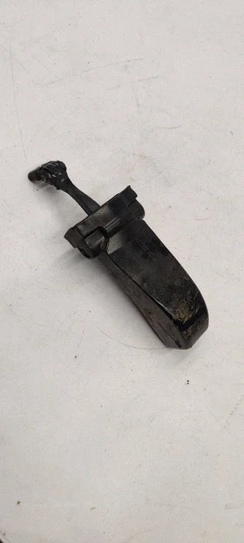 Front door check strap stopper 5E0837267A