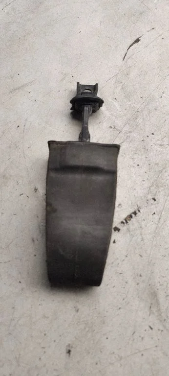 Front door check strap stopper 5n0837267