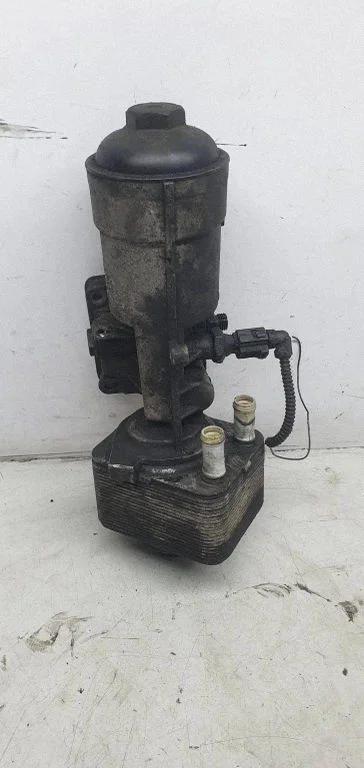 Oil filter mounting bracket 045115389H