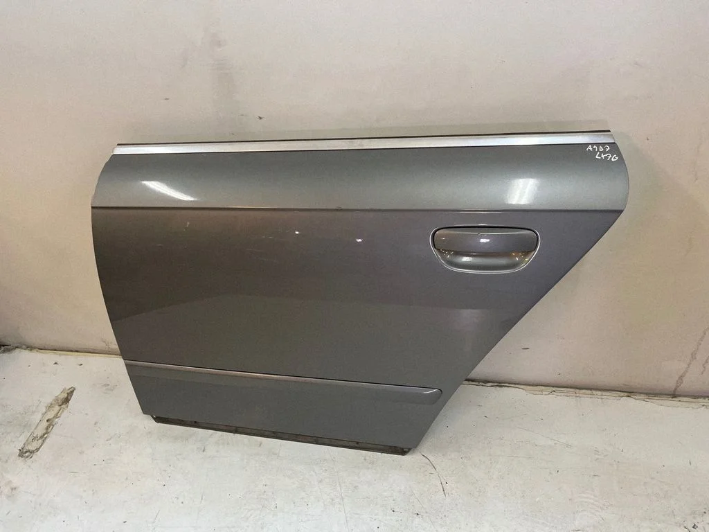 Rear door