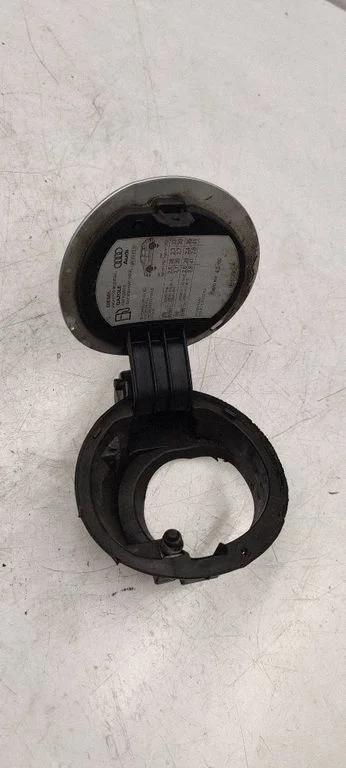 Fuel tank cap 8P0010370M