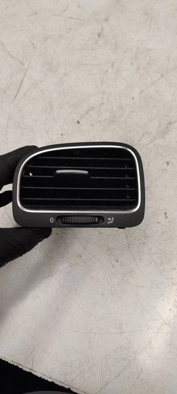 Dashboard side air vent grill/cover trim 5K0819709D