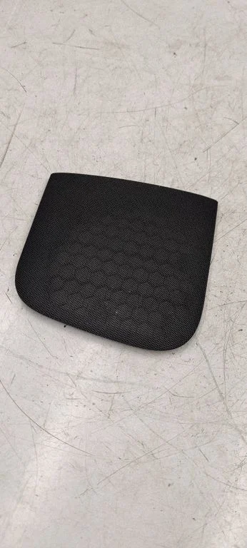 Side speaker trim/cover 8E0035436