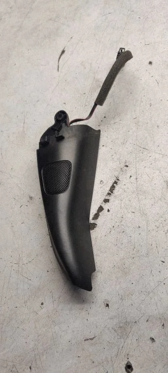 Side speaker trim/cover 5m0837993