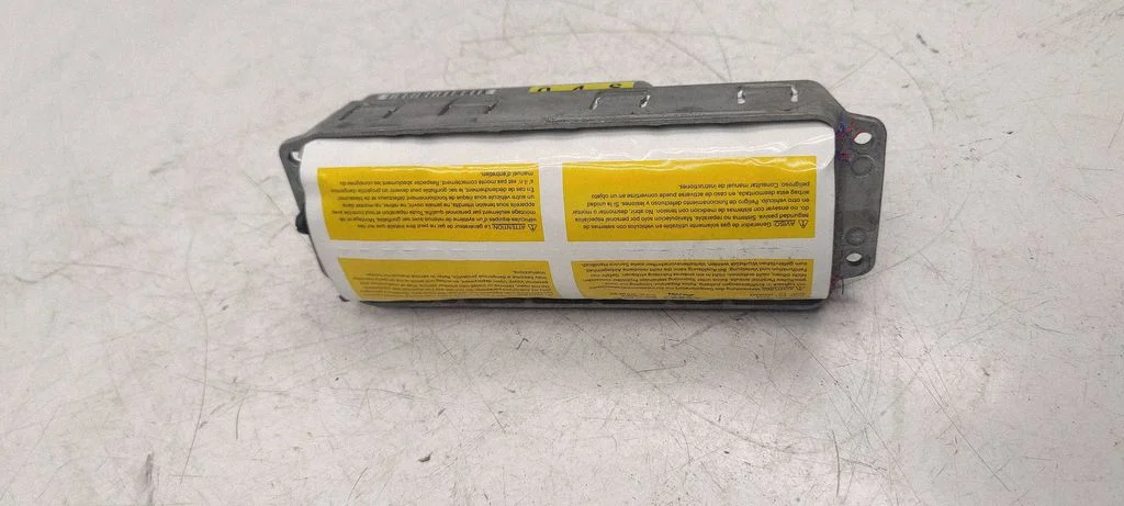 Passenger airbag 8P0880202
