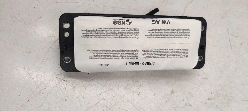 Passenger airbag 8V0880204D