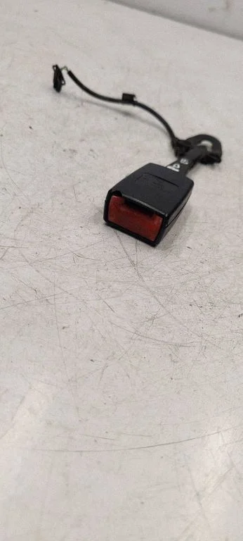 Front seatbelt buckle 8E0857755G