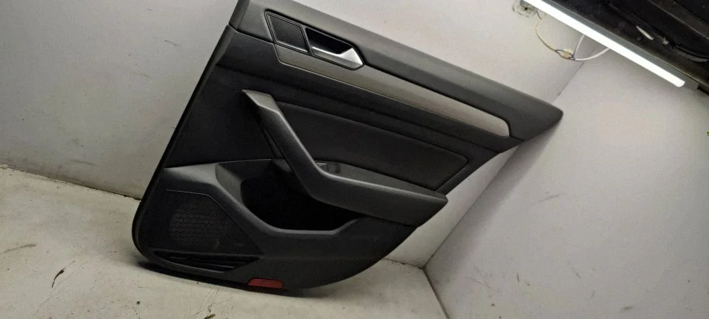 Rear door card panel trim 1K0947419A