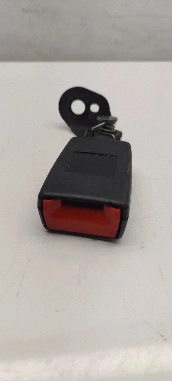 Rear seatbelt buckle 3c8857739A