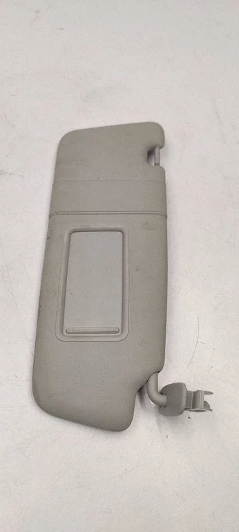 Sun visor 8P0857552