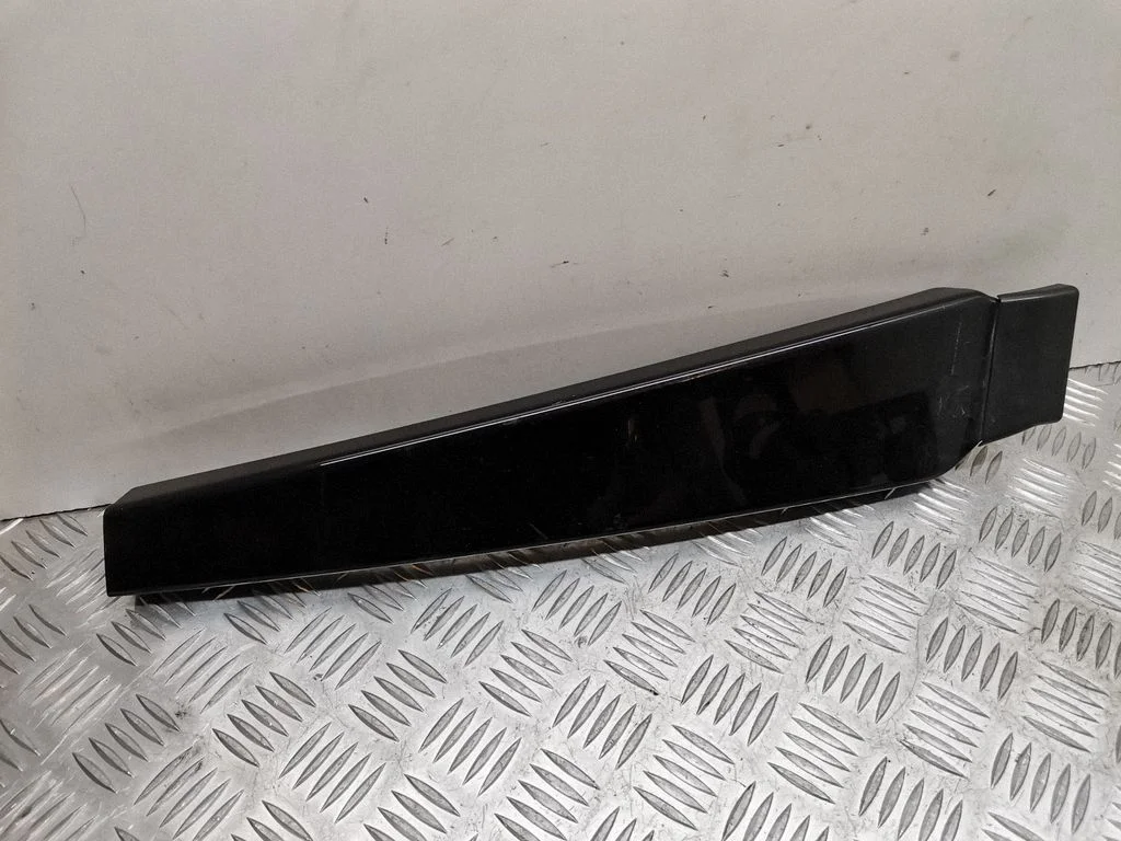 (B) pillar trim (top) 8E0853290DY9B