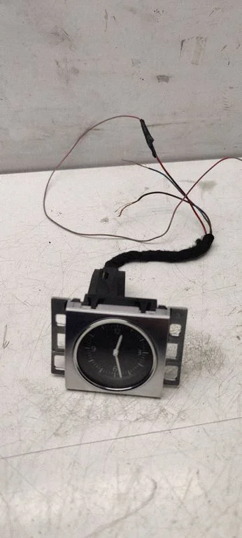 Clock 3AA919204A