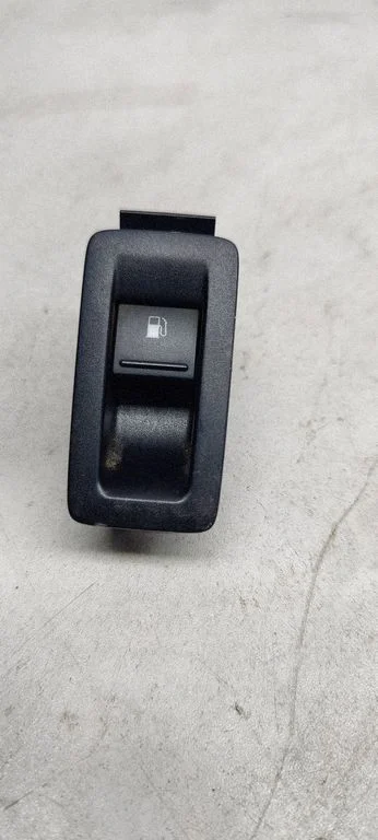 Fuel tank opening switch 1T0959551A