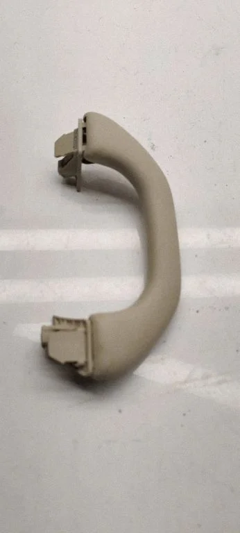 Front interior roof grab handle 1k0857607H