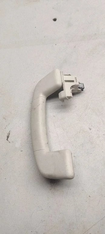 Rear interior roof grab handle 3g0857643B